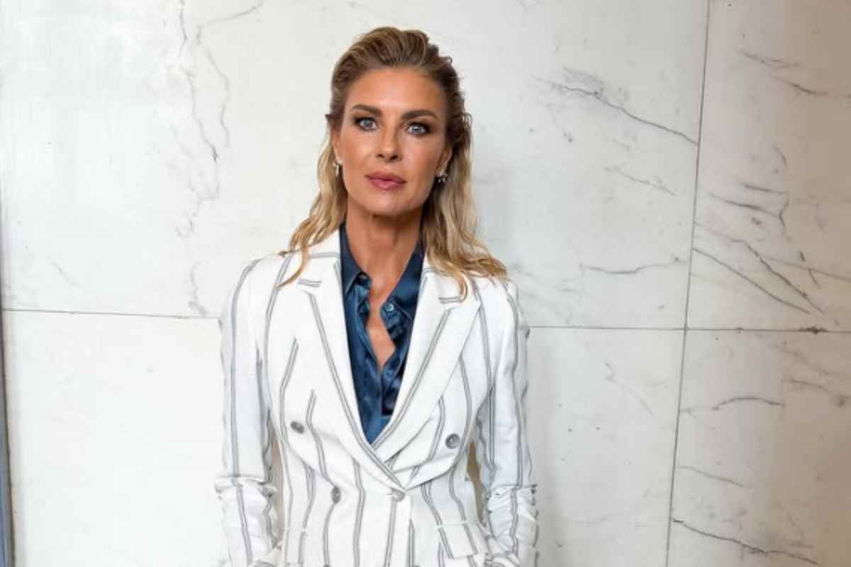 cosa ha il figlio di martina colombari