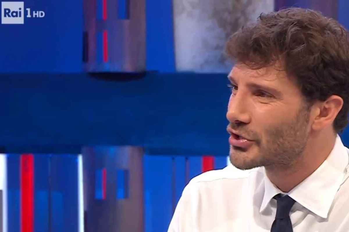 de martino cosa ha fatto affari tuoi