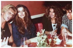 Alba Parietti e Paola Barale appena 20enni