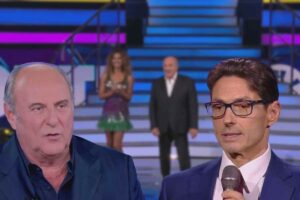 problemi gerry scotti decisione mediaset